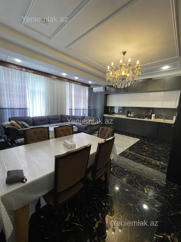 Satılır 6 otaqlı yeni tikili 230 m²