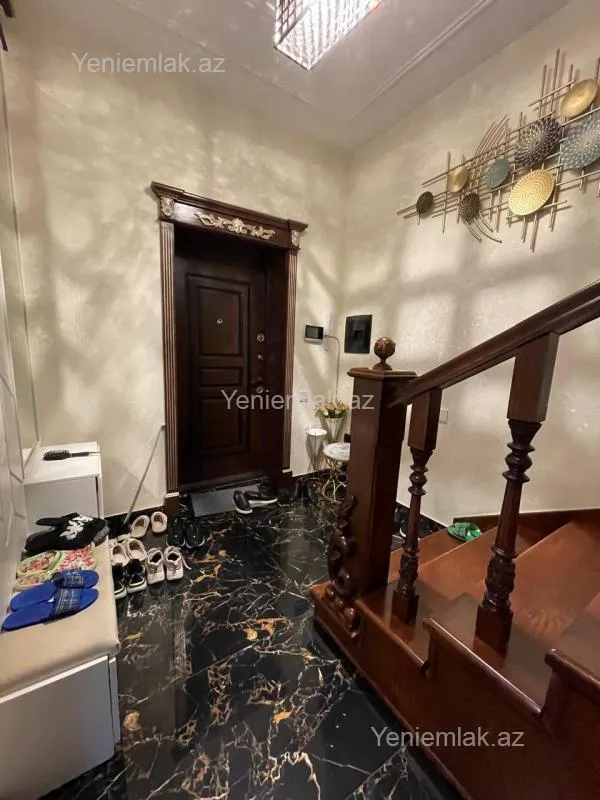 Satılır 6 otaqlı yeni tikili 230 m²