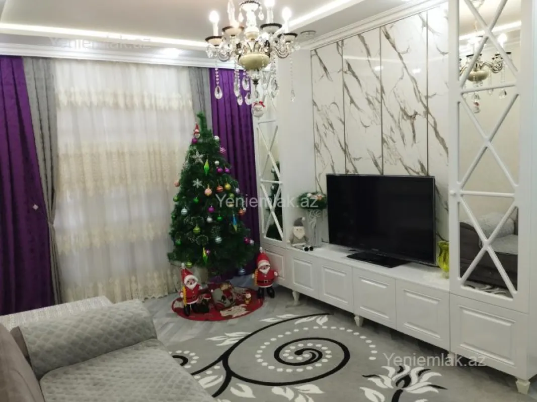 Satılır 4 otaqlı köhnə tikili 110 m²