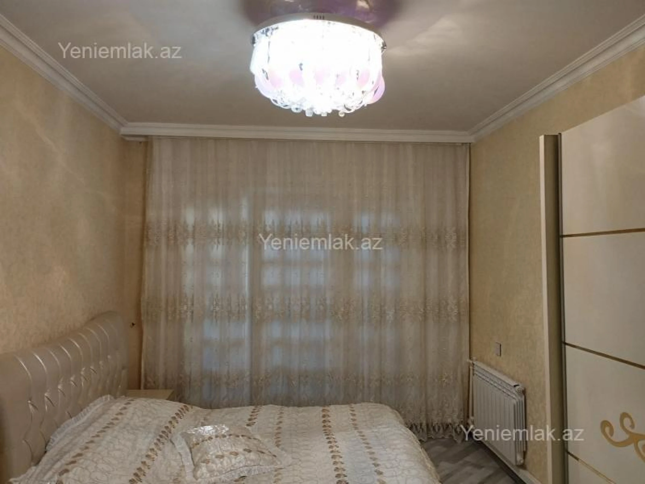 Satılır 4 otaqlı köhnə tikili 110 m²