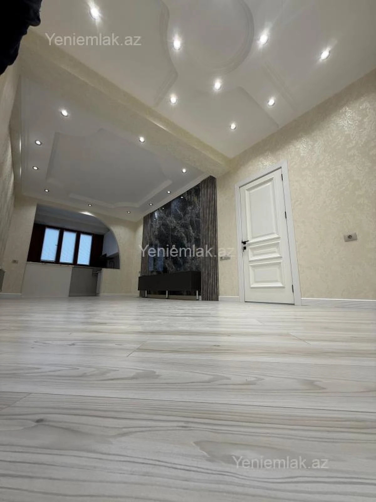 Satılır 2 otaqlı yeni tikili 57 m²