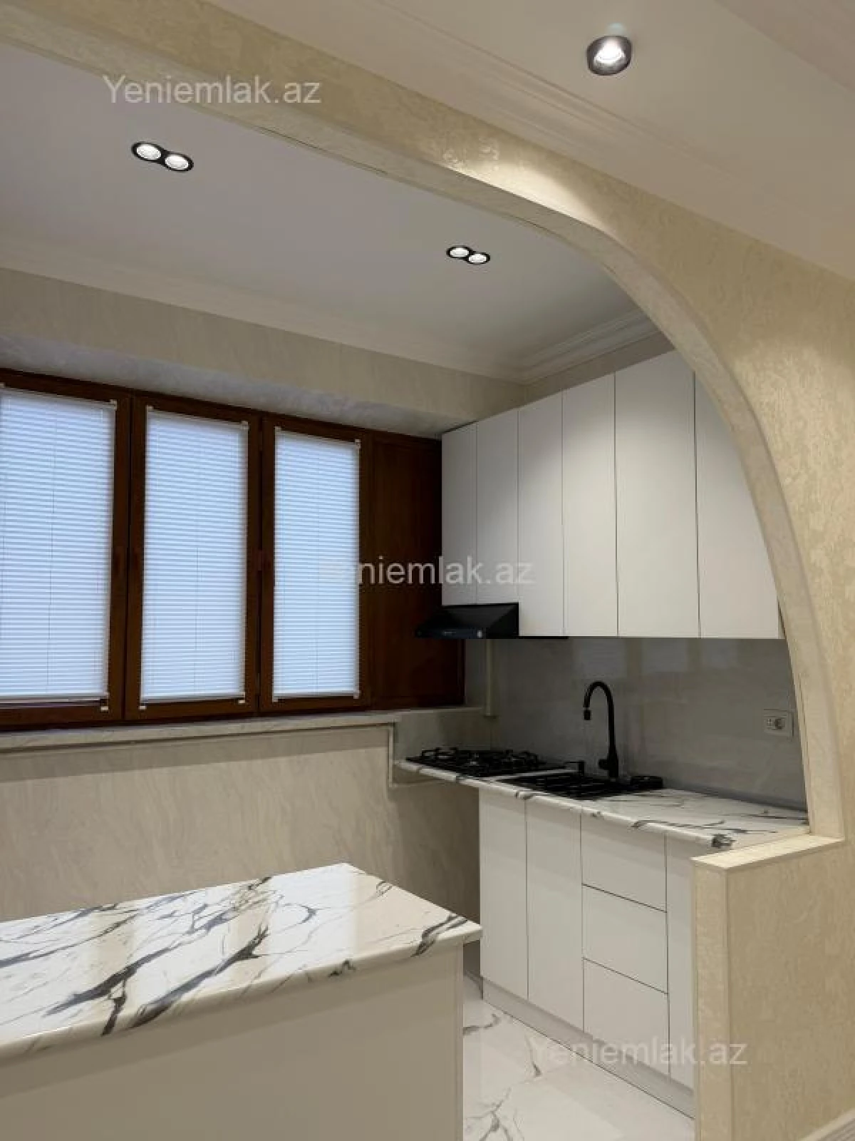 Satılır 2 otaqlı yeni tikili 57 m²