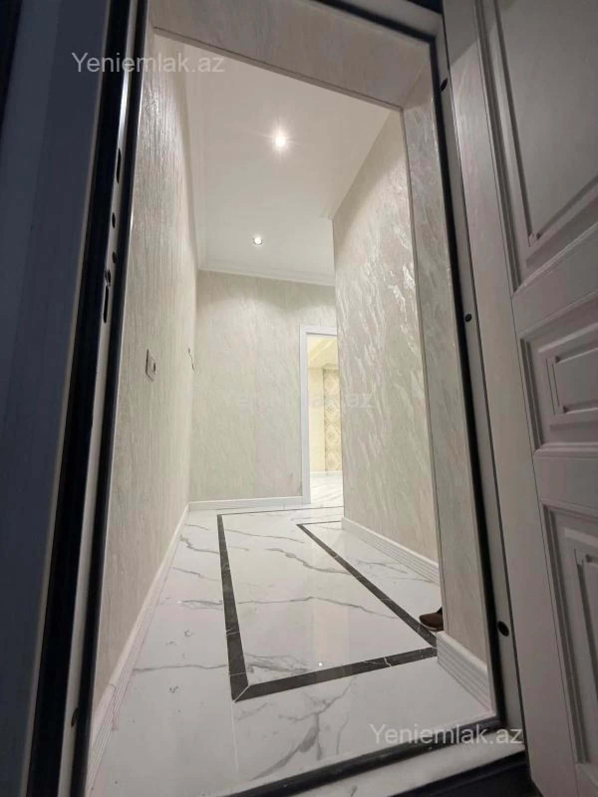 Satılır 2 otaqlı yeni tikili 57 m²