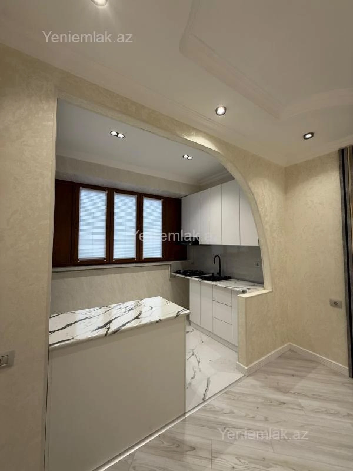 Satılır 2 otaqlı yeni tikili 57 m²