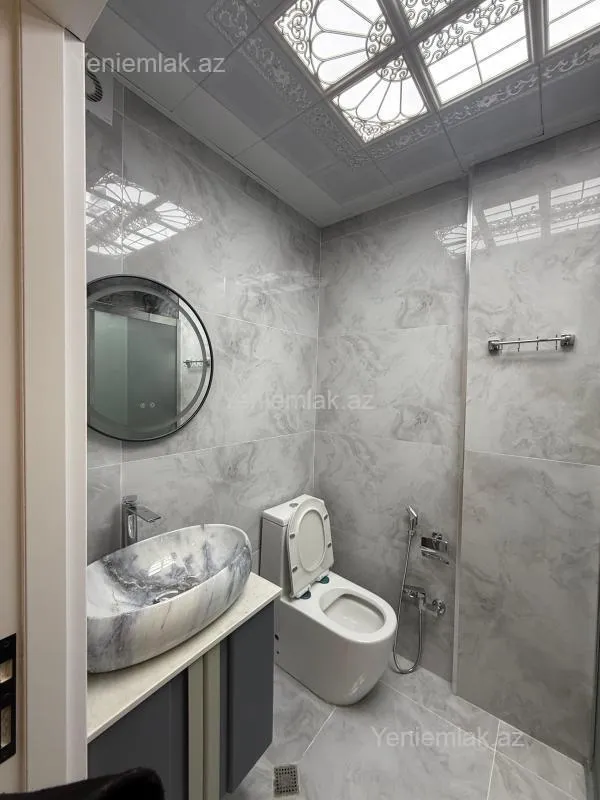 Satılır 2 otaqlı yeni tikili 57 m²