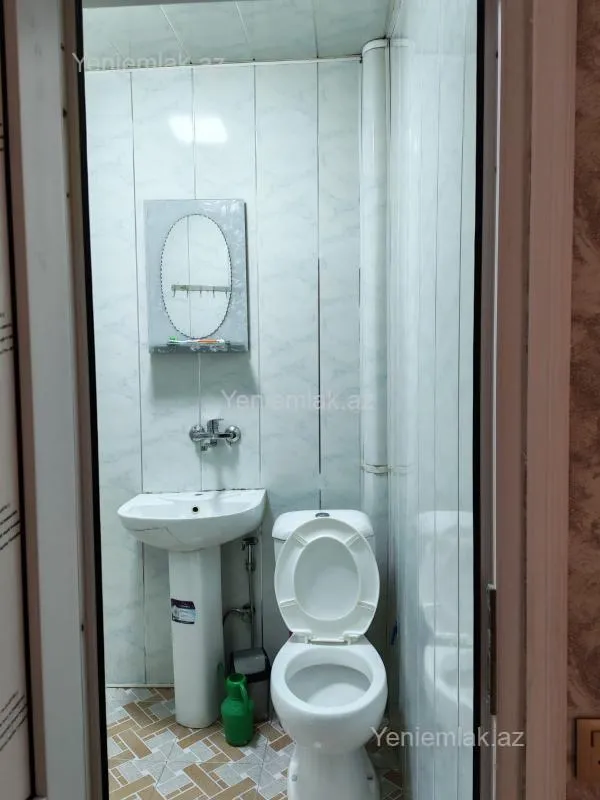 Satılır 1 otaqlı köhnə tikili 40 m²
