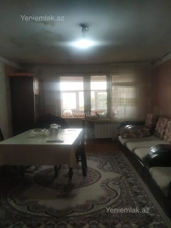 Satılır 3 otaqlı köhnə tikili 65 m²