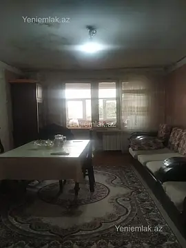 Satılır 3 otaqlı köhnə tikili 65 m² — Sumqayıt, 2-ci mikrorayon 3 otaq 65.00 m²