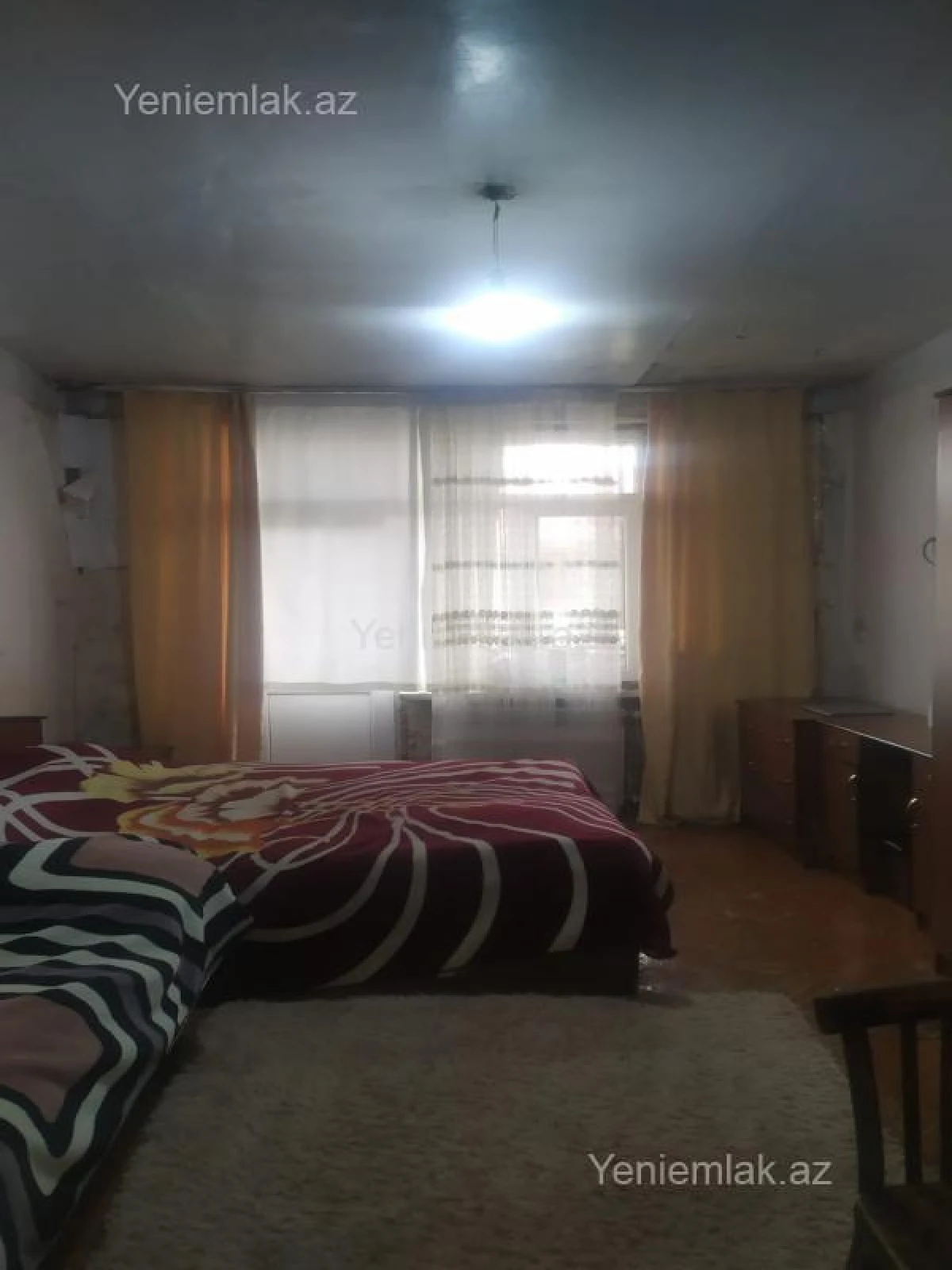 Satılır 3 otaqlı köhnə tikili 65 m²