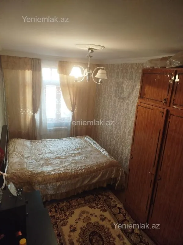 Satılır 3 otaqlı köhnə tikili 64 m²