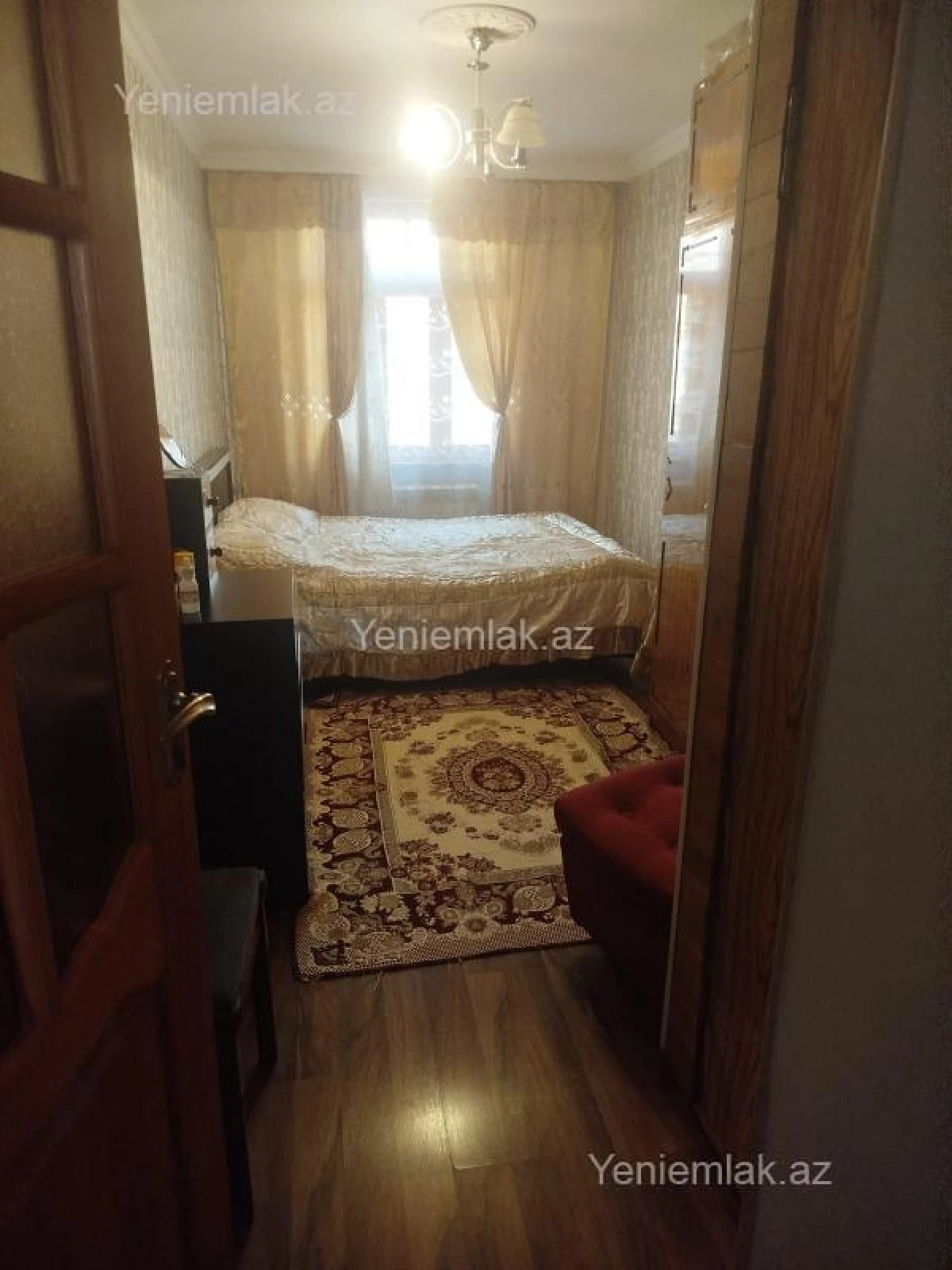 Satılır 3 otaqlı köhnə tikili 64 m²