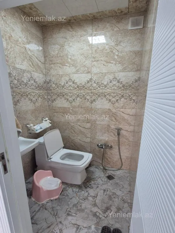 Satılır 3 otaqlı yeni tikili 94 m²