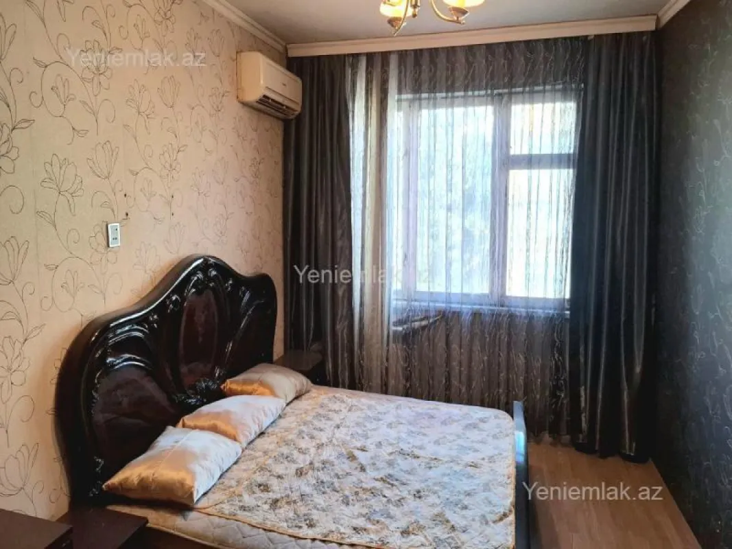 Satılır 3 otaqlı köhnə tikili 70 m²