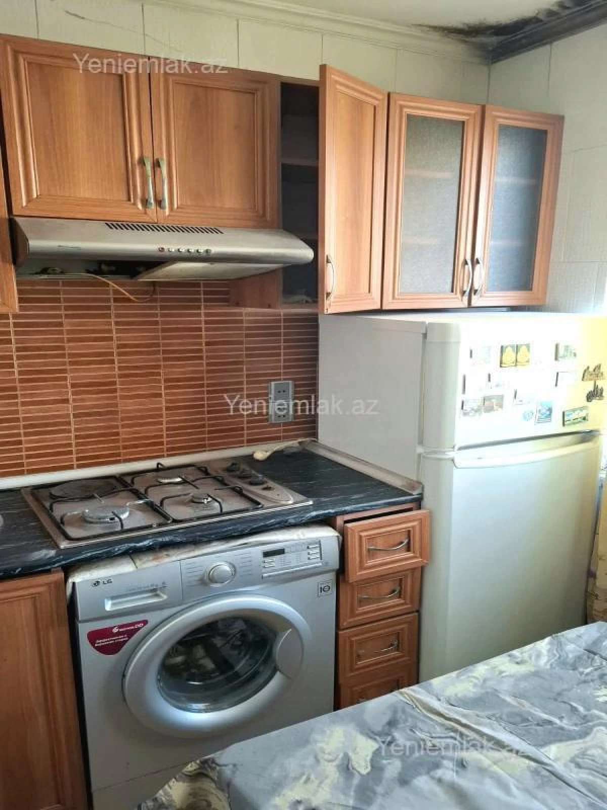 Satılır 3 otaqlı köhnə tikili 70 m²