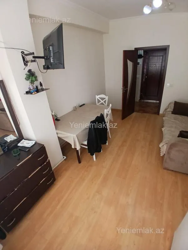 Satılır 2 otaqlı yeni tikili 38 m²