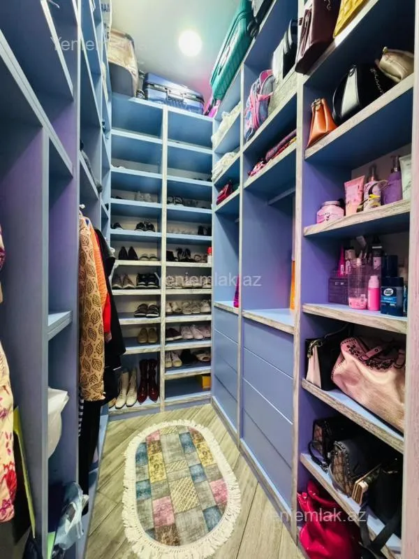 Satılır 4 otaqlı yeni tikili 183 m²