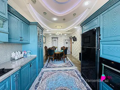 Satılır 4 otaqlı yeni tikili 183 m²