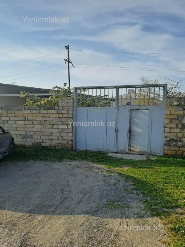 Satılır 4 otaqlı həyət evi 110 m²