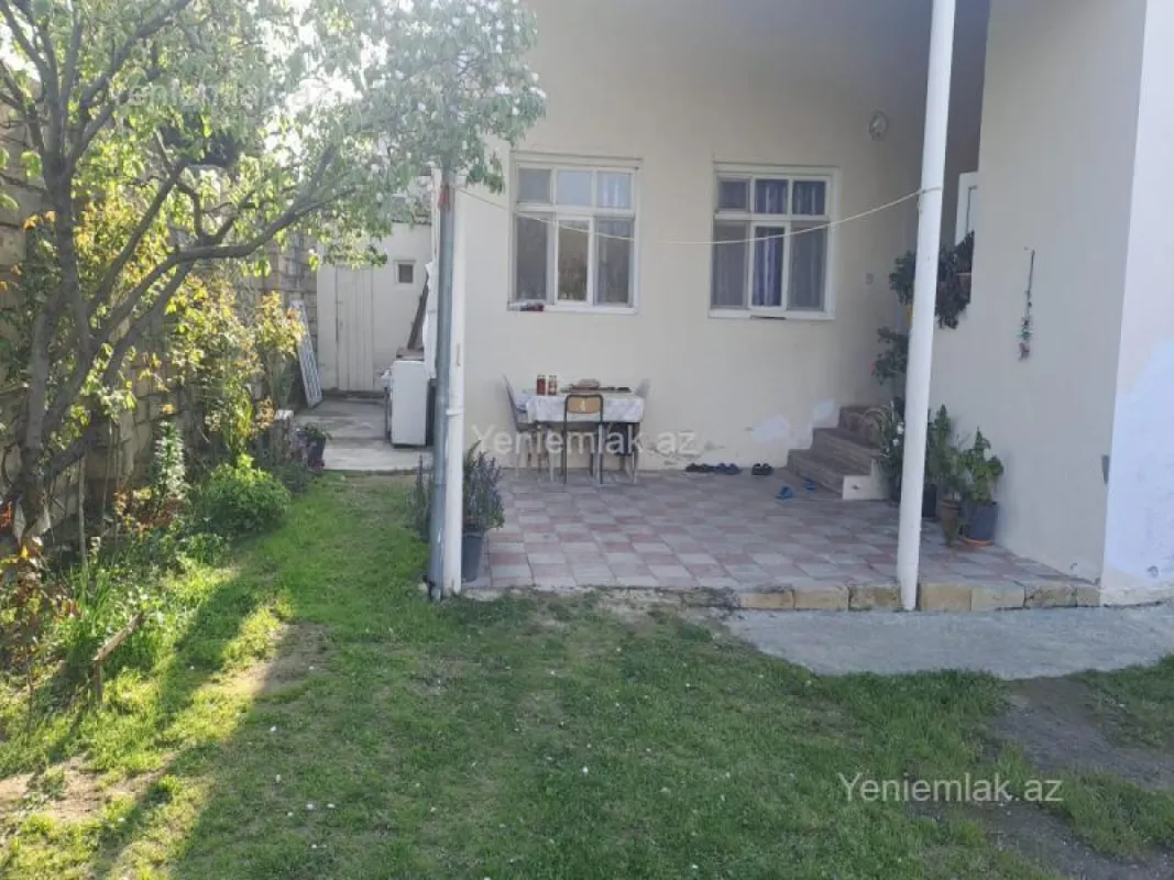 Satılır 4 otaqlı həyət evi 110 m²