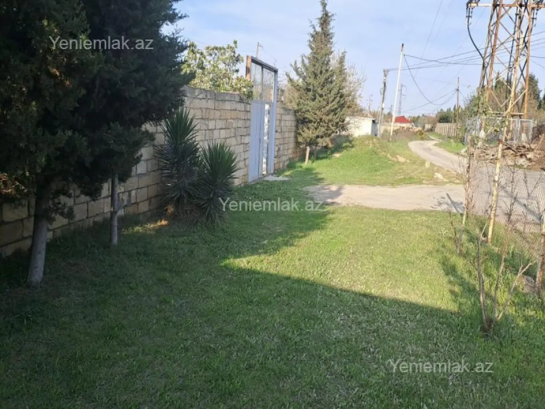 Satılır 4 otaqlı həyət evi 110 m²