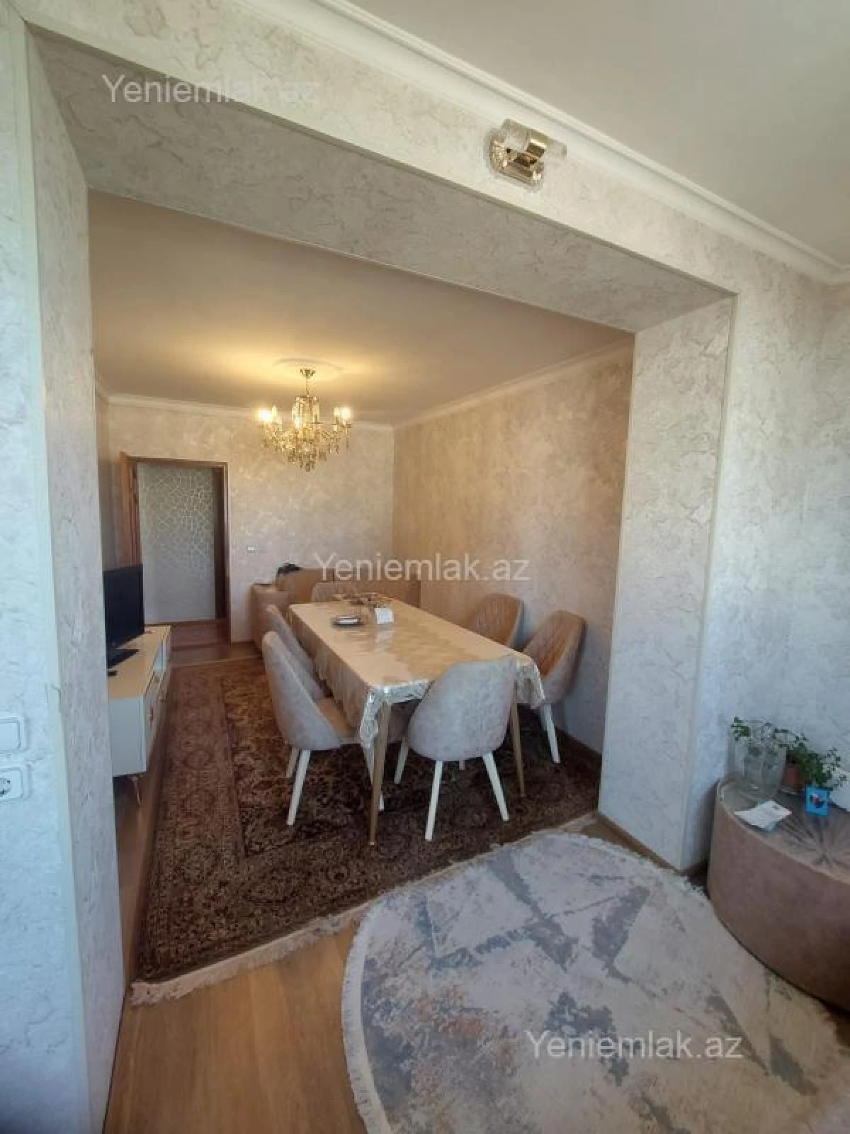 Satılır 3 otaqlı köhnə tikili 85 m²