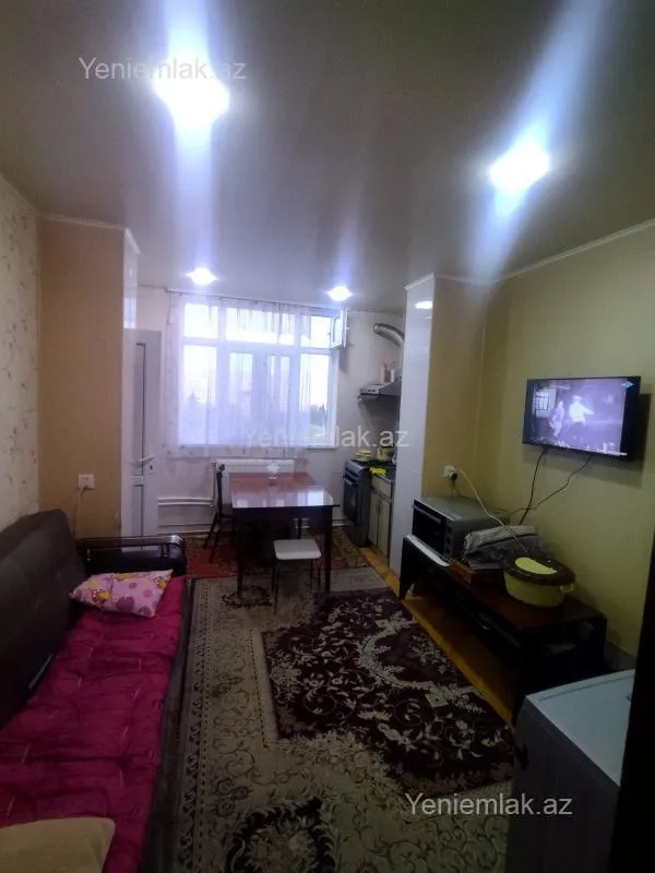 Satılır 2 otaqlı köhnə tikili 55 m²