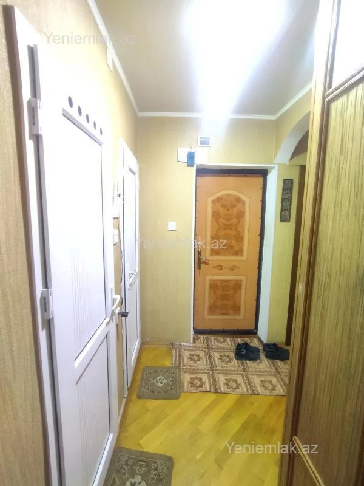 Satılır 2 otaqlı köhnə tikili 55 m²