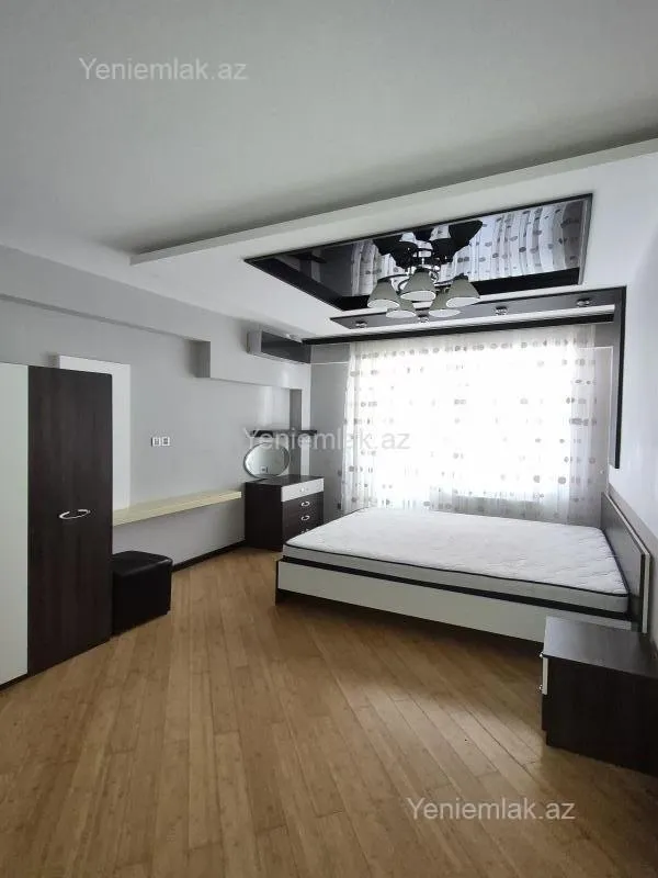Satılır 3 otaqlı yeni tikili 93 m²