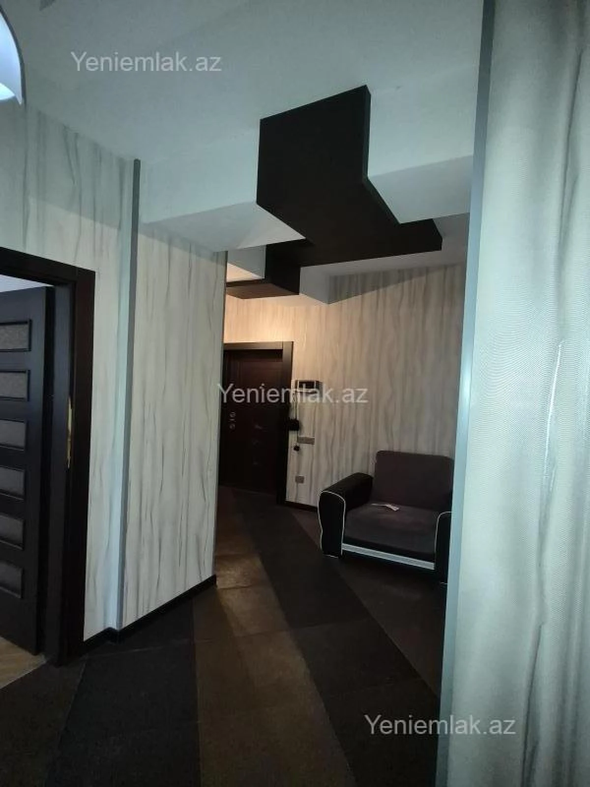Satılır 3 otaqlı yeni tikili 93 m²