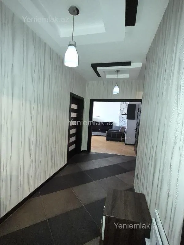 Satılır 3 otaqlı yeni tikili 93 m²