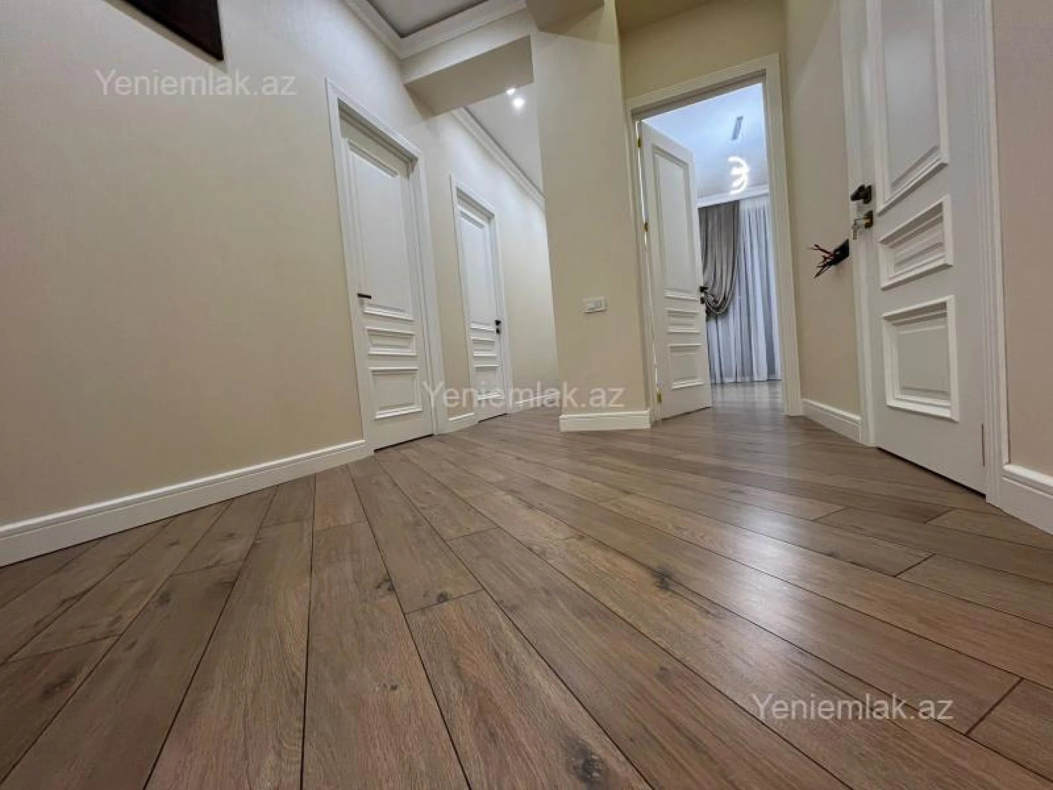 Satılır 3 otaqlı yeni tikili 99 m²