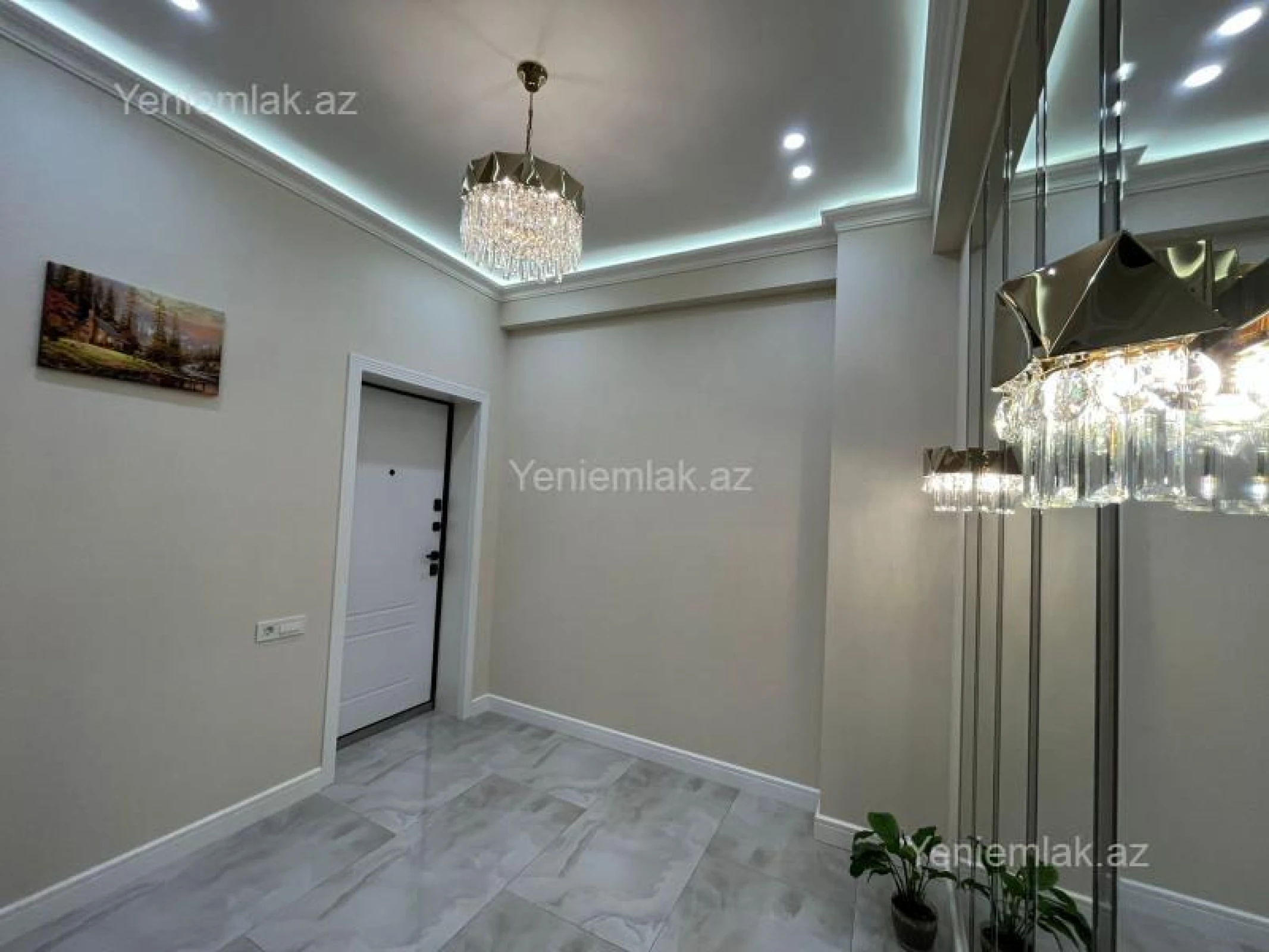 Satılır 3 otaqlı yeni tikili 99 m²