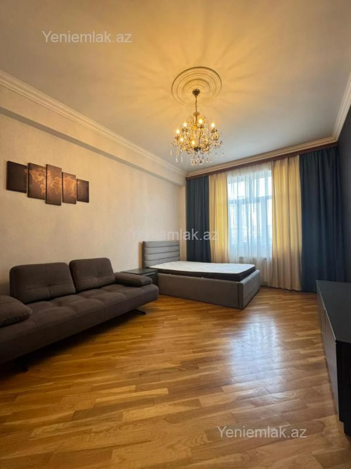 Satılır 3 otaqlı yeni tikili 135 m²