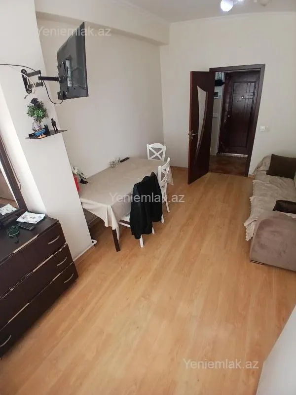 Satılır 2 otaqlı yeni tikili 36 m²