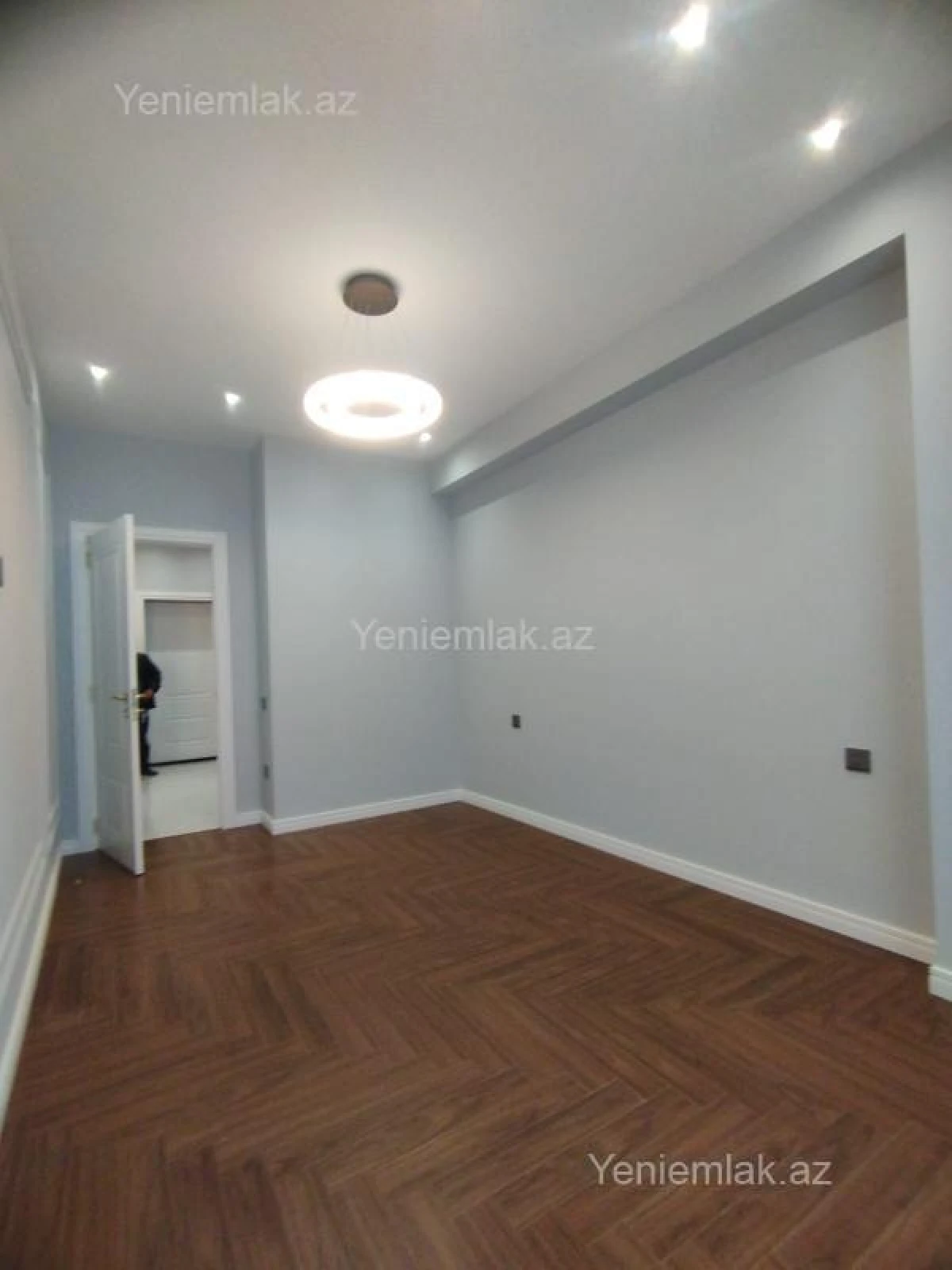 Satılır 3 otaqlı yeni tikili 96 m²