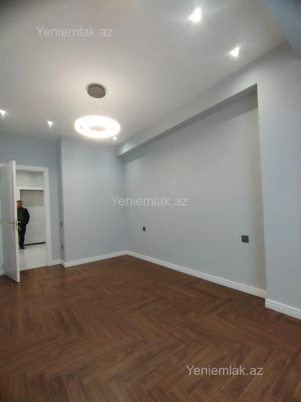 Satılır 3 otaqlı yeni tikili 96 m²