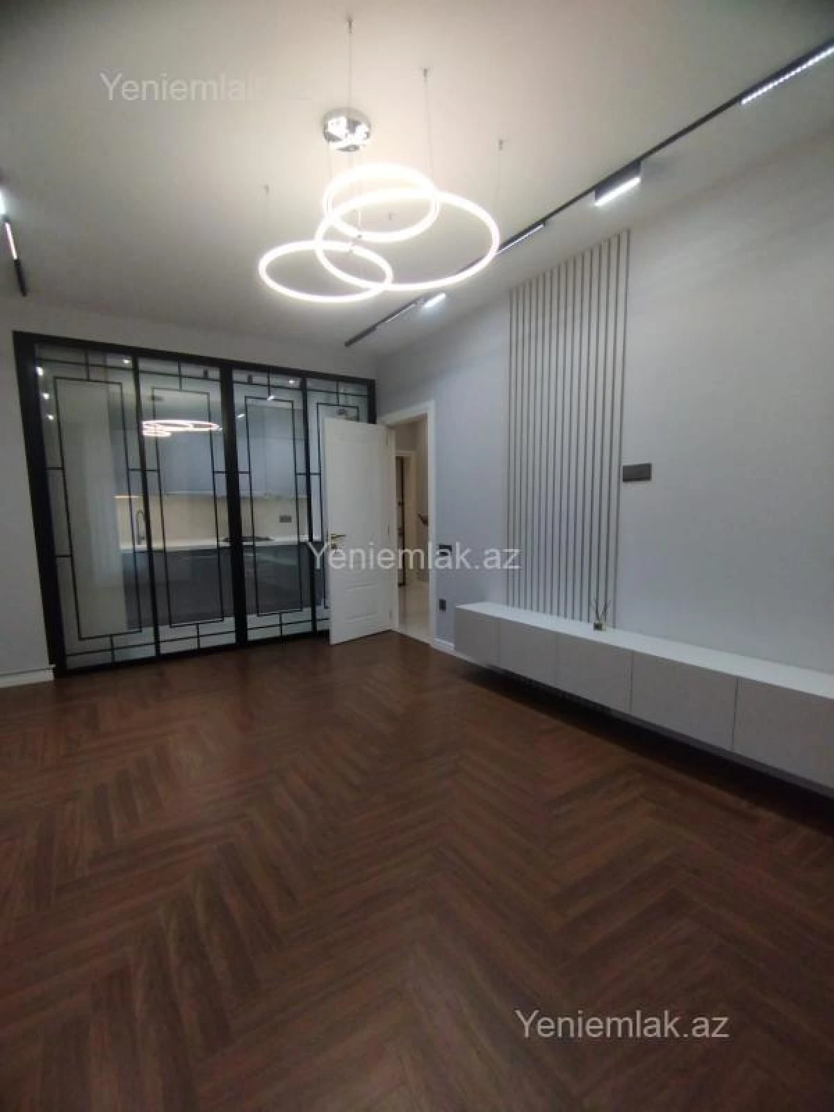 Satılır 3 otaqlı yeni tikili 96 m²