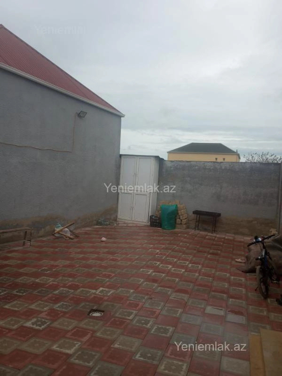 Satılır 3 otaqlı həyət evi 72 m²