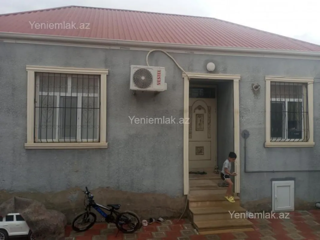 Satılır 3 otaqlı həyət evi 72 m²