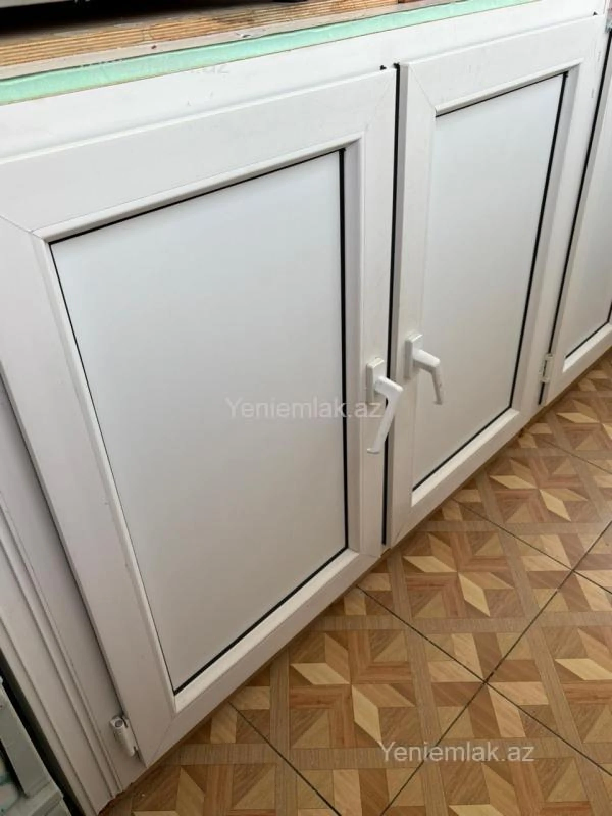Satılır 2 otaqlı köhnə tikili 60 m²