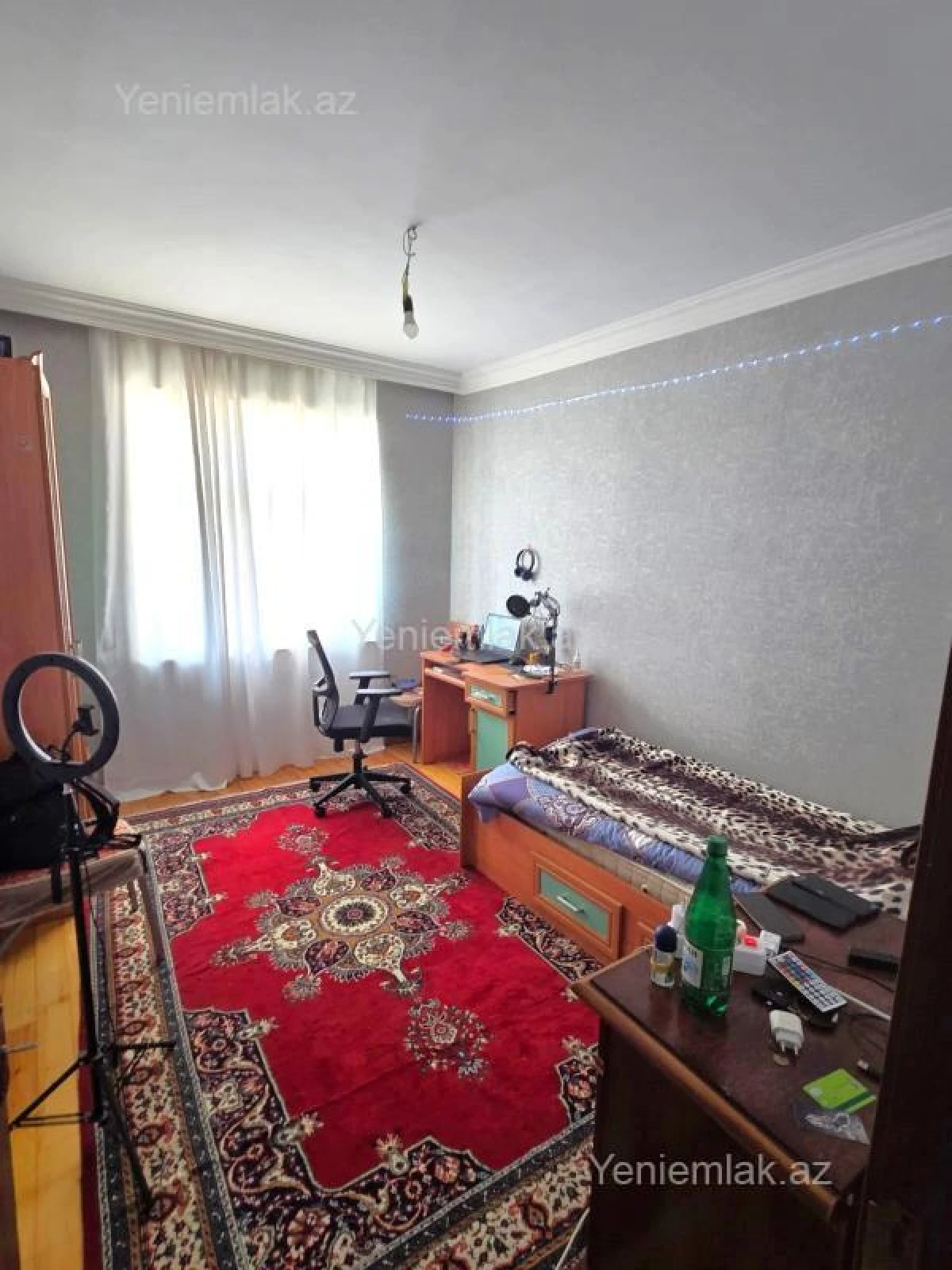 Satılır 3 otaqlı köhnə tikili 90 m²