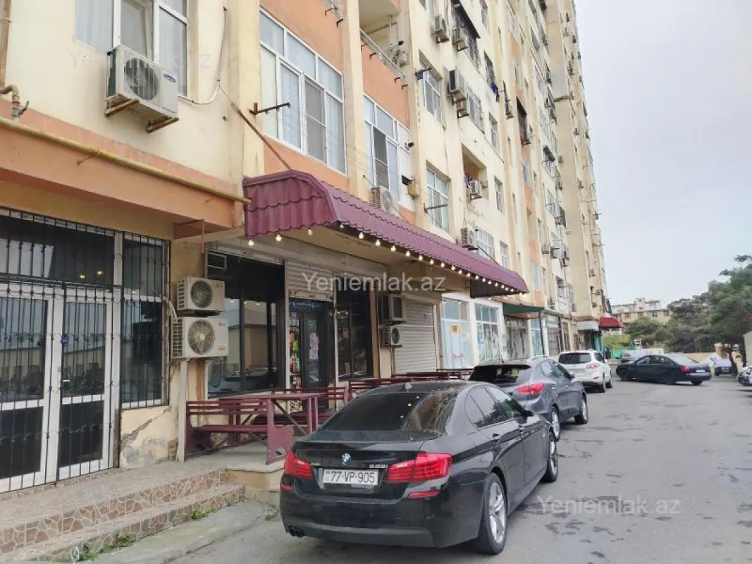 Satılır obyekt 65 m²