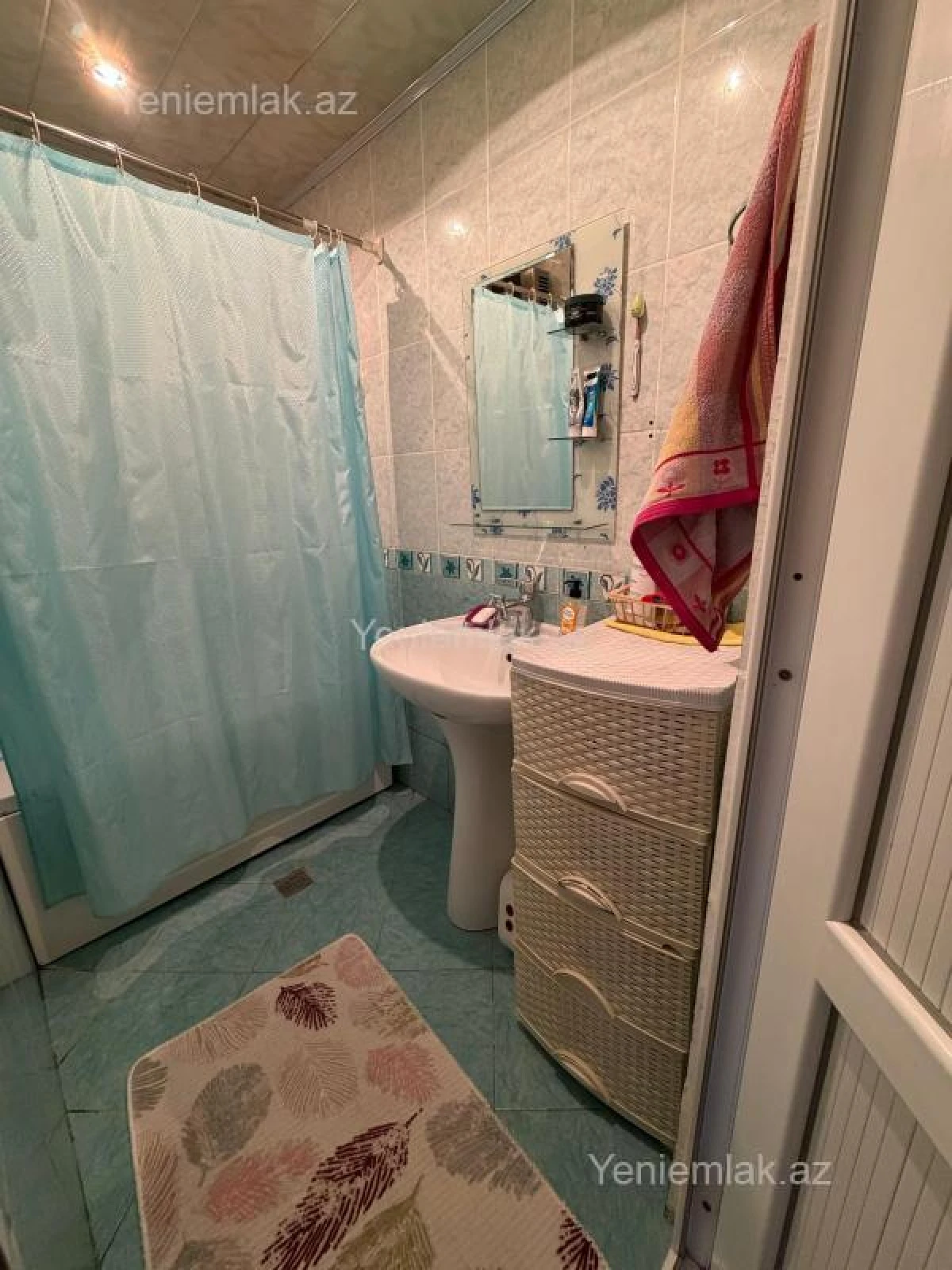 Satılır 3 otaqlı köhnə tikili 65 m²