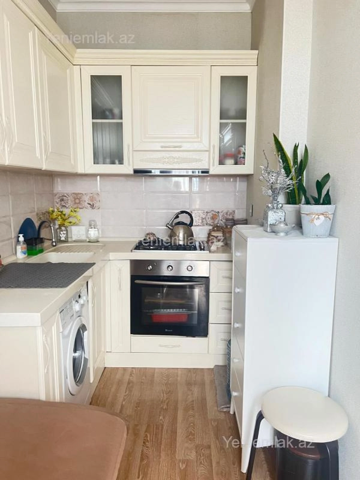 Satılır 1 otaqlı yeni tikili 42 m²