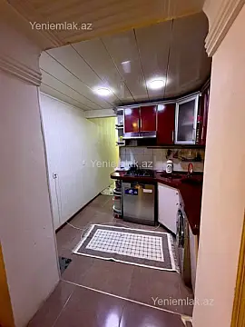 Satılır 3 otaqlı köhnə tikili 65 m²