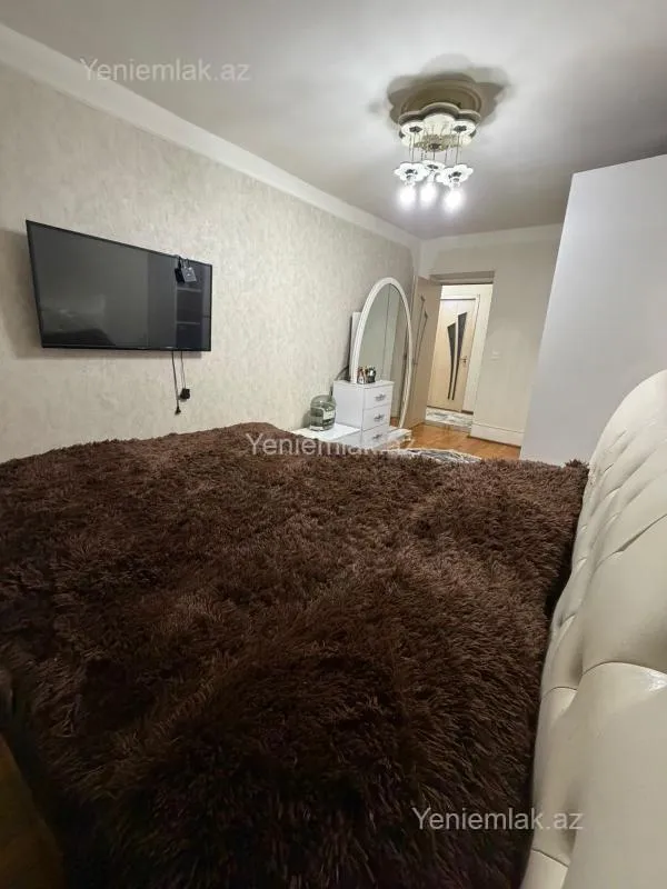 Satılır 3 otaqlı köhnə tikili 65 m²