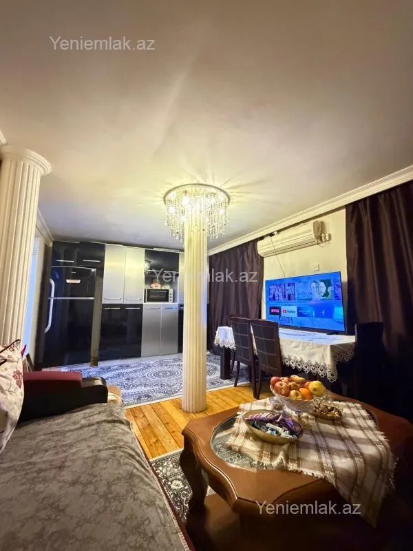 Satılır 3 otaqlı köhnə tikili 65 m²