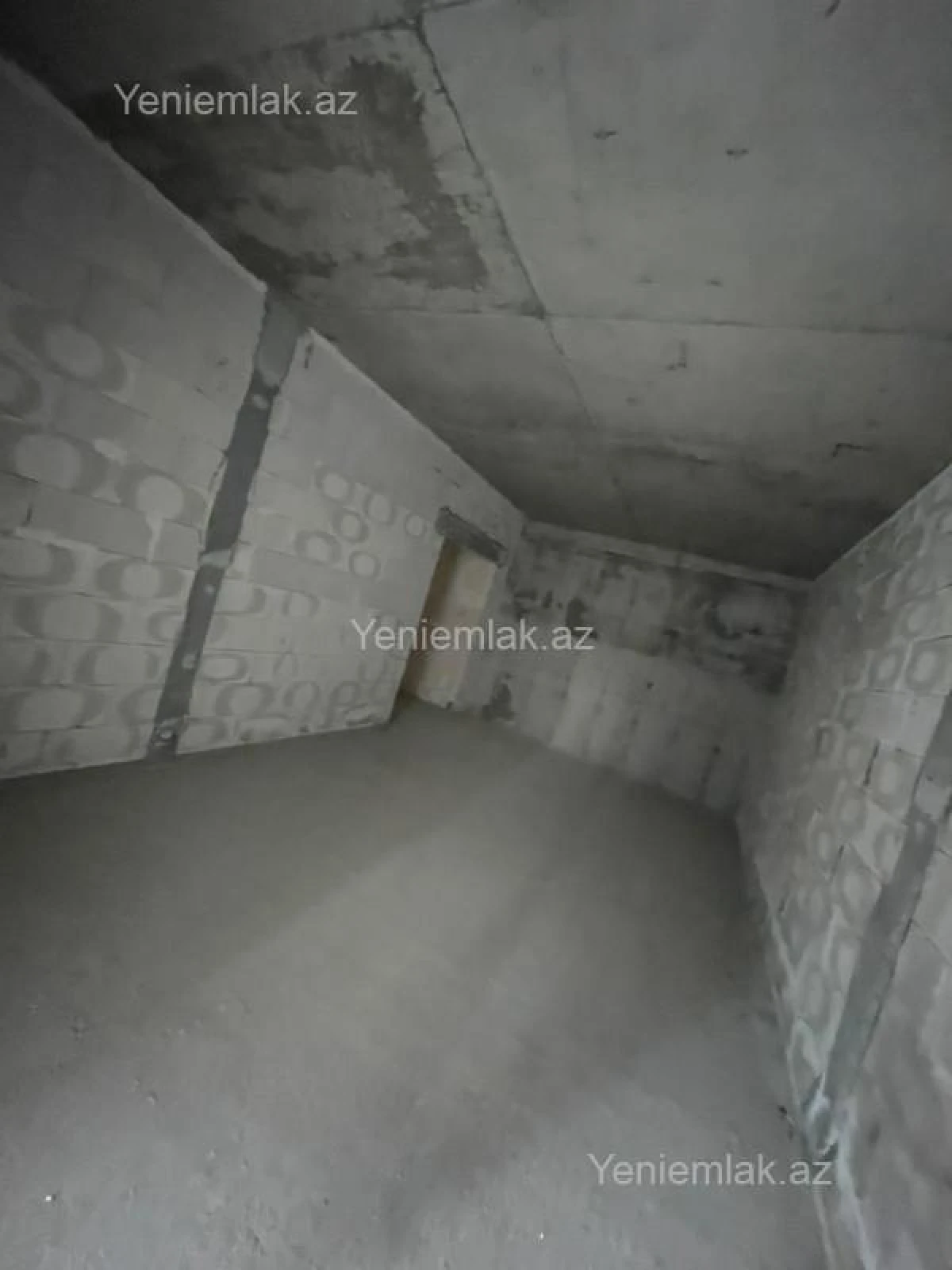 Satılır 3 otaqlı yeni tikili 115 m²