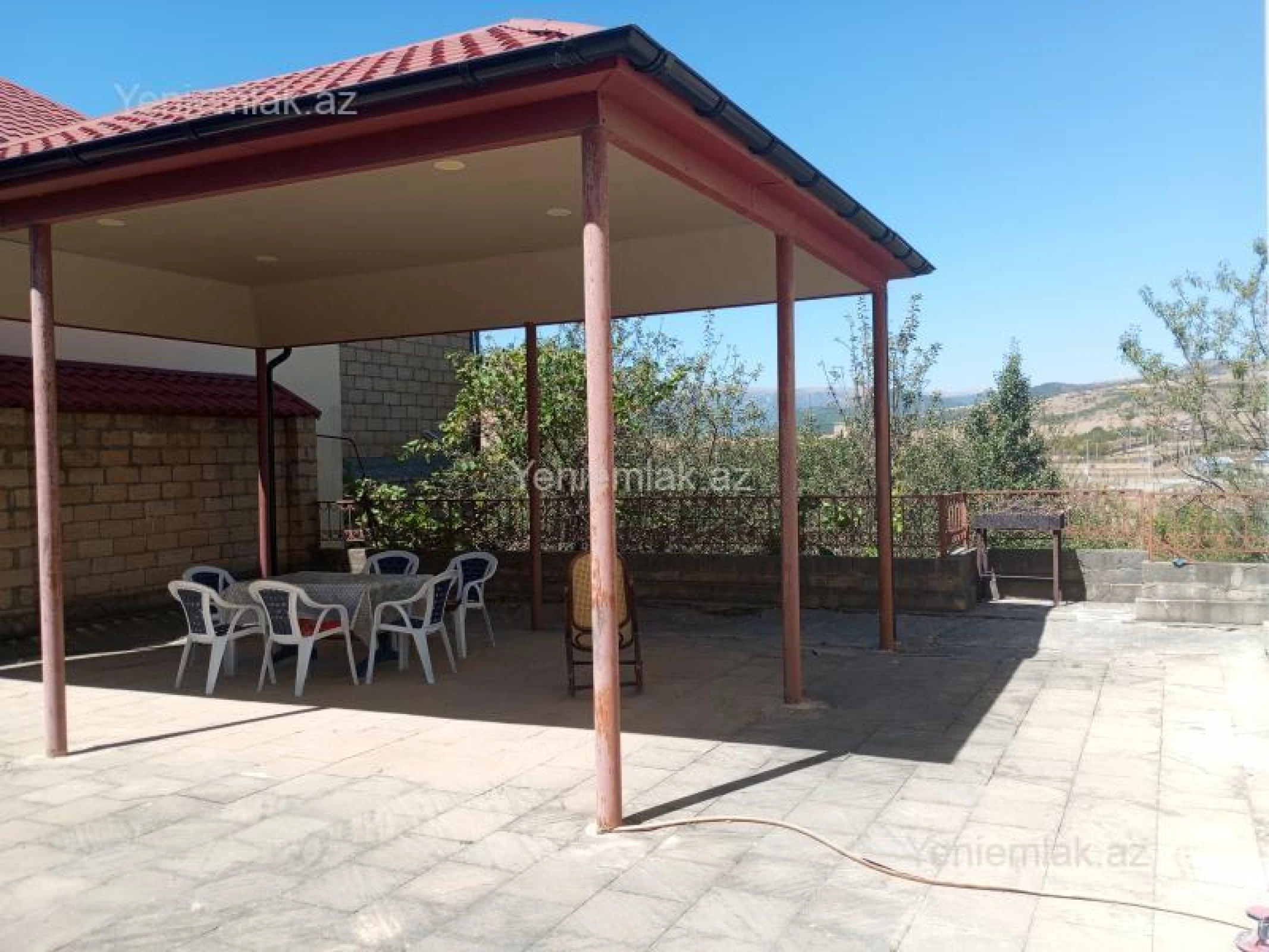 Satılır 4 otaqlı həyət evi 130 m²