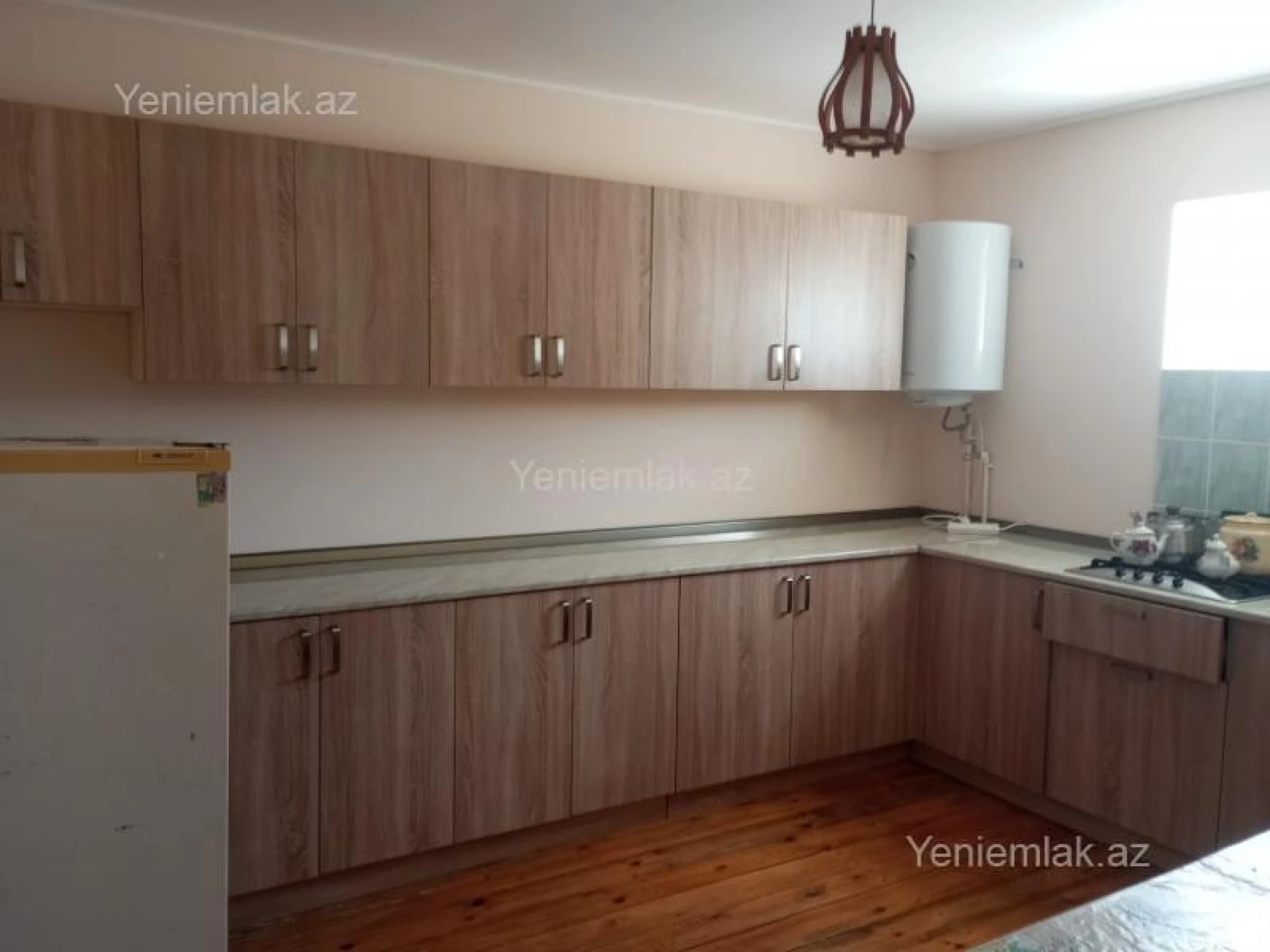 Satılır 4 otaqlı həyət evi 130 m²
